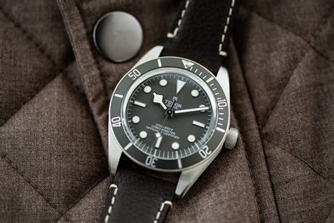 tudor silver diving watch